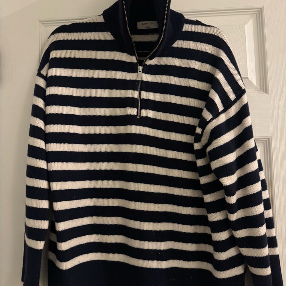 Aritzia Barbour Navy and White Zip-Up Merino Sweater-M